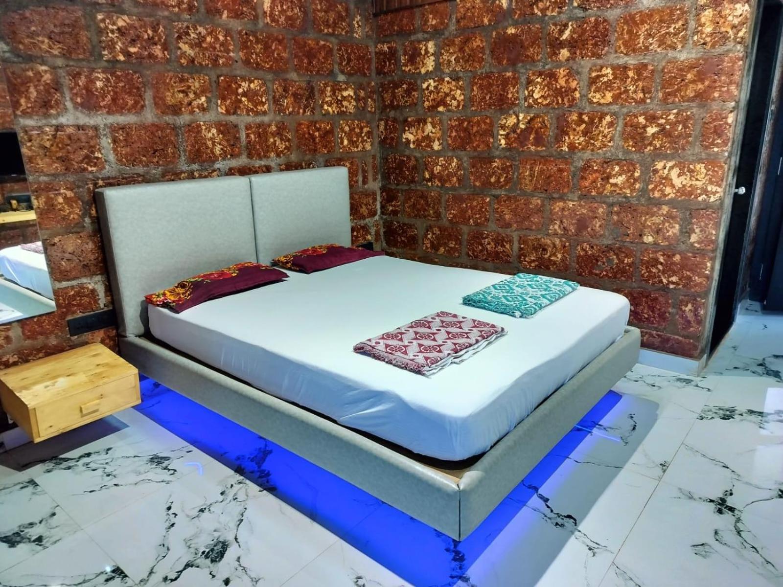 Saka Kadams Home Stay Guhagar Exterior photo